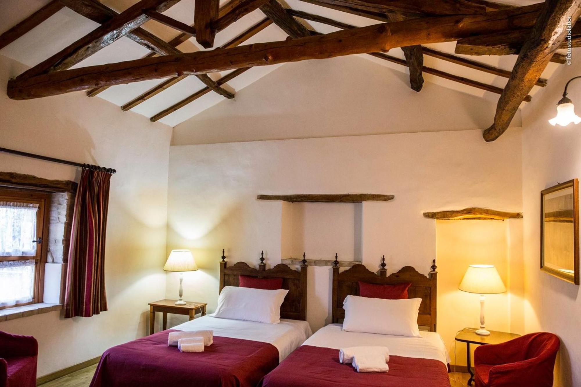 Corte Cristina & Suites Quartucciu Bagian luar foto